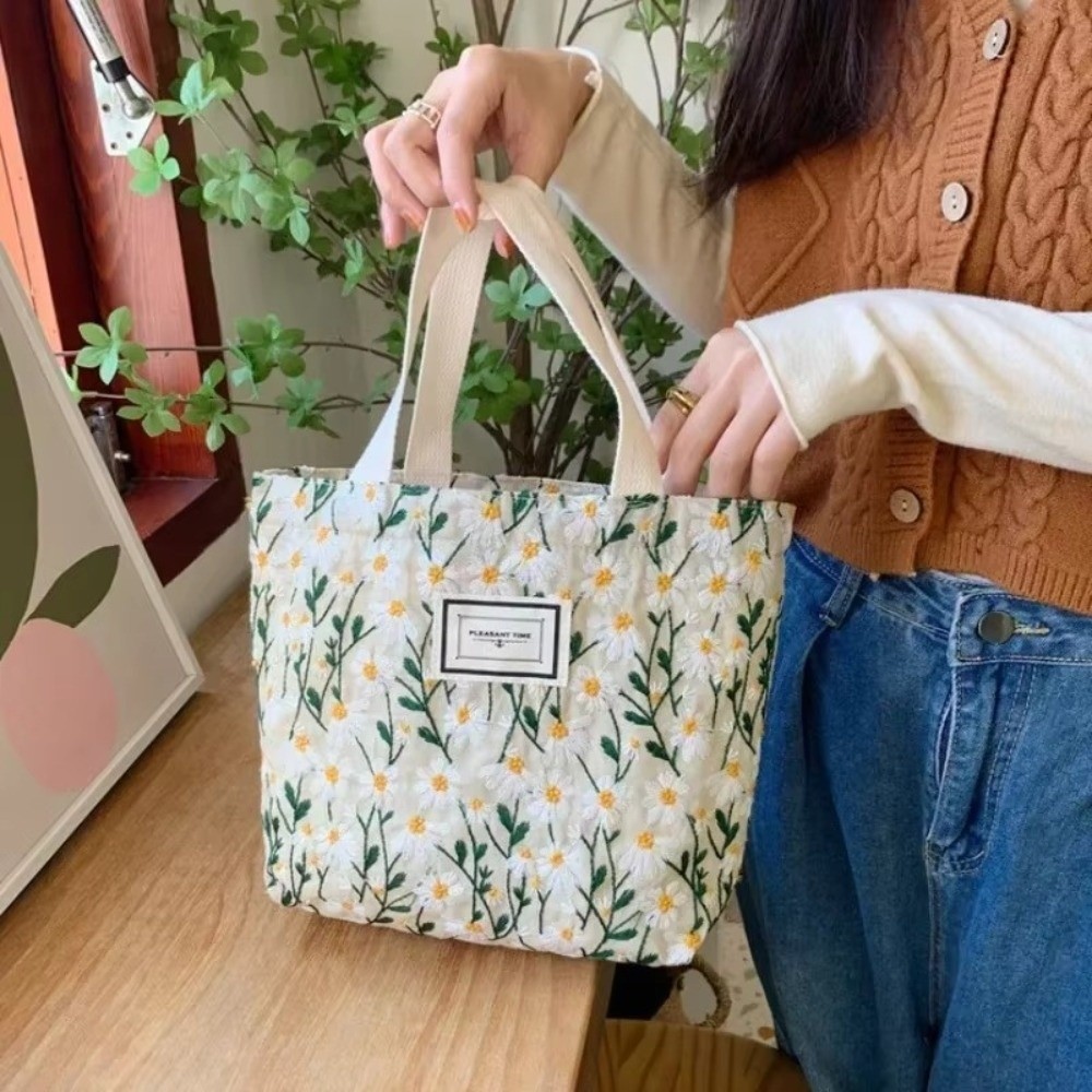 Large Capacity Sweet Embroider - Embroidery Daisy reseña y precio