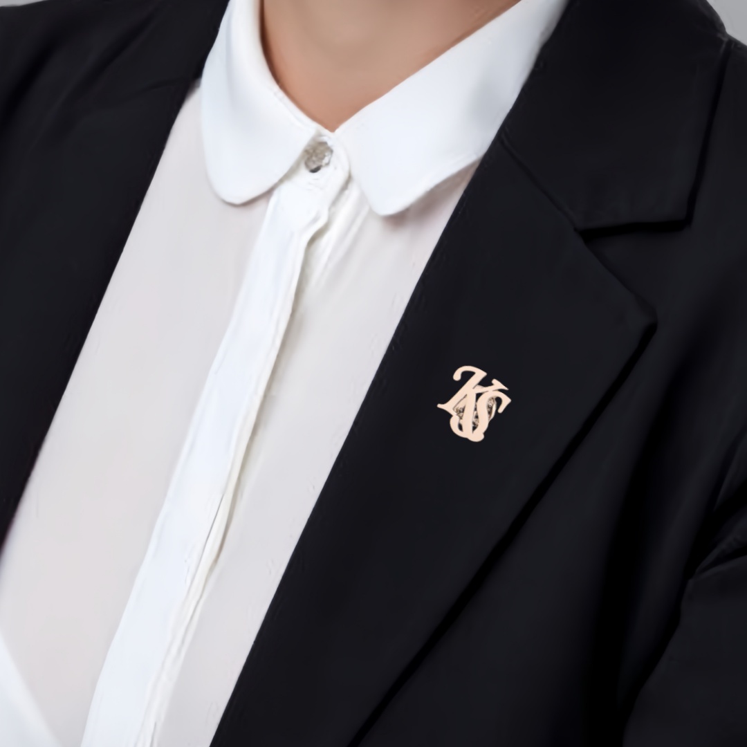 Personalized Initials Jacket L - Embroidery Initials reseña y precio