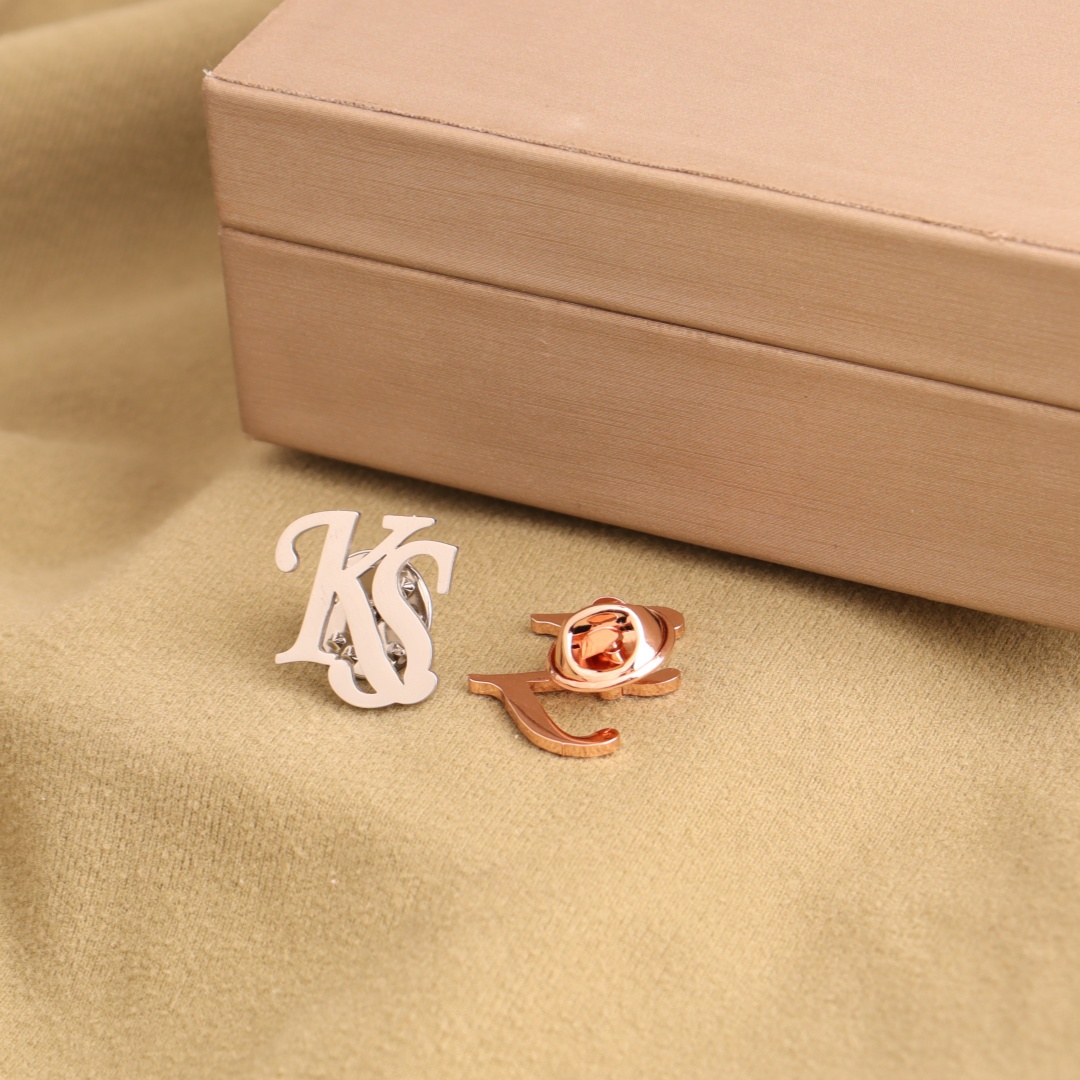 Personalized Initials Jacket L - Embroidery Initials reseña y precio