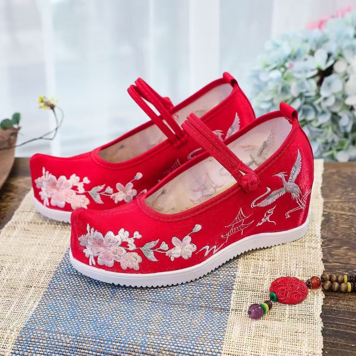 Women Increased Internal Embro - Embroidery Style reseña y precio