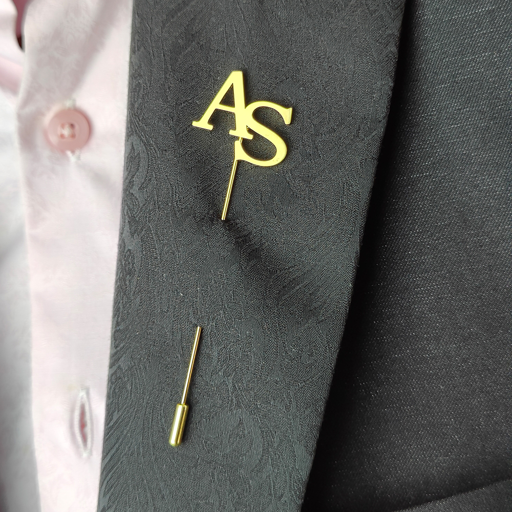 Sherman Custom  Lapel Pins Men - Embroidery Initials reseña y precio
