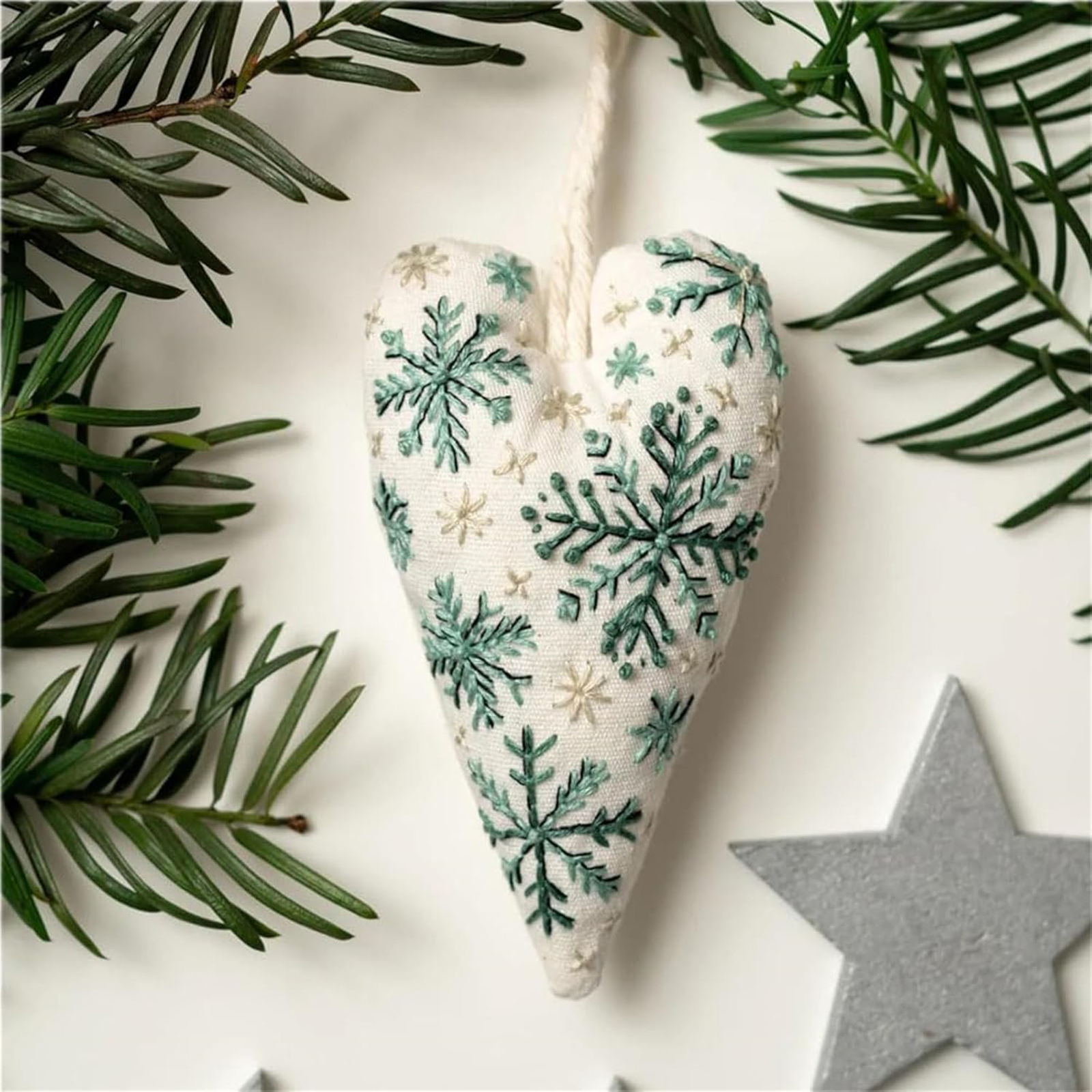 8Pcs Embroidery Christmas Orna - Embroidery Xmas Kits reseña y precio