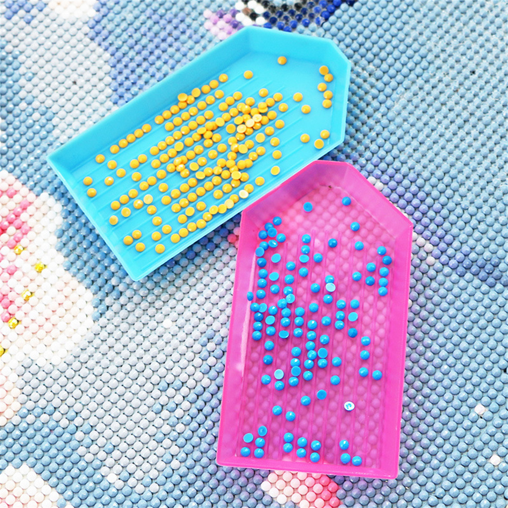100pcs Plastic Sorting Trays D - Embroidery Underlay reseña y precio