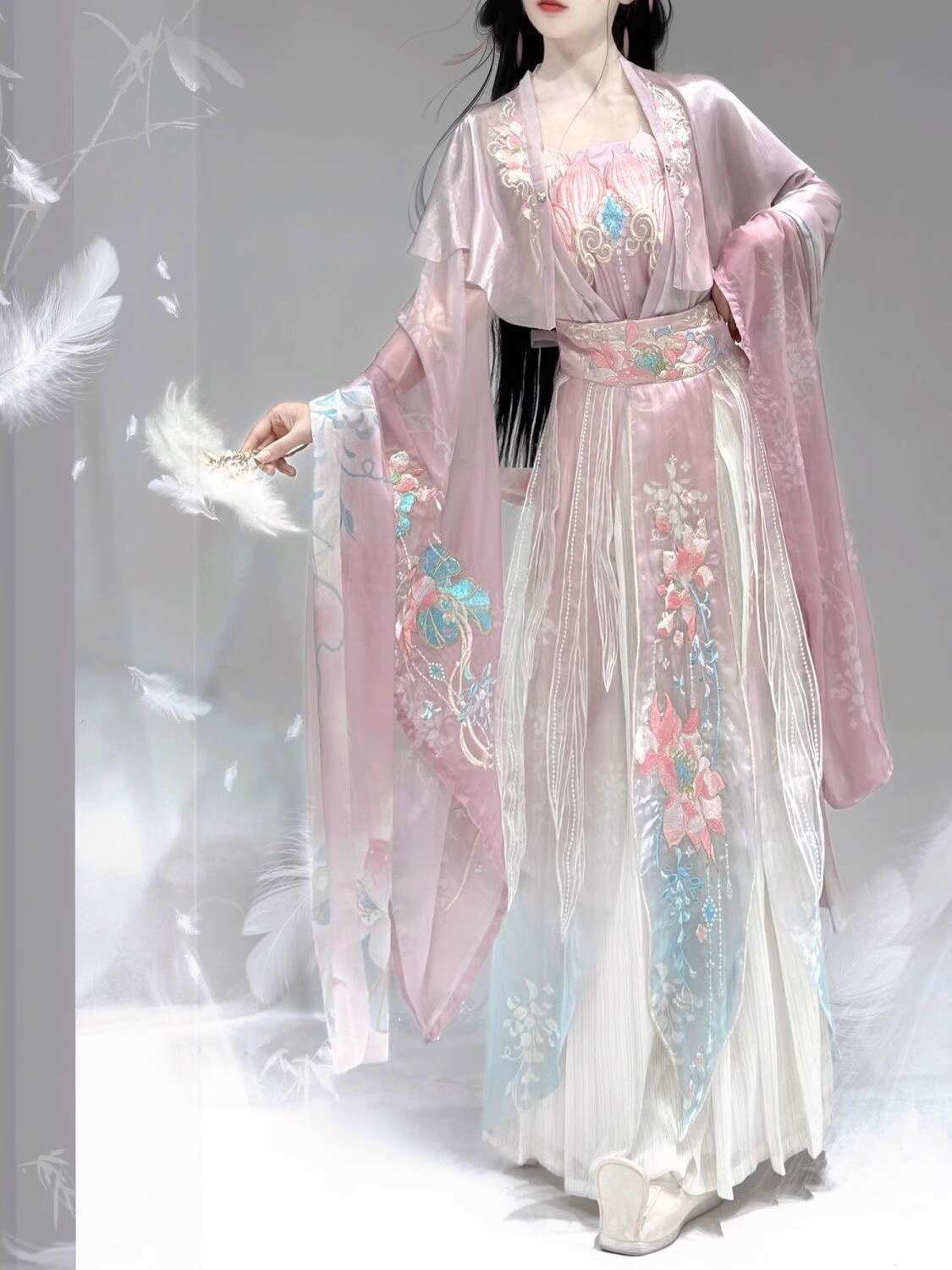New Hanfu Wei Jinfeng Heavy In - Embroidery Set reseña y precio