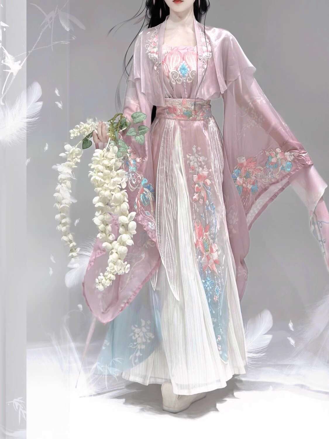 New Hanfu Wei Jinfeng Heavy In - Embroidery Set reseña y precio