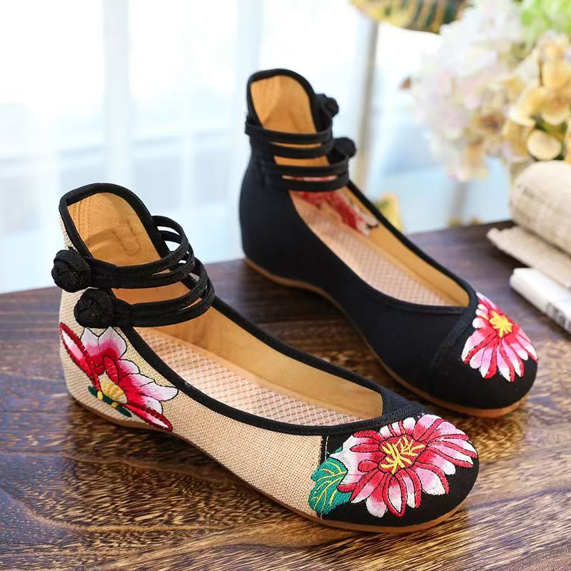 Woman Wedges Embroidered Cloth - Embroidery Style reseña y precio